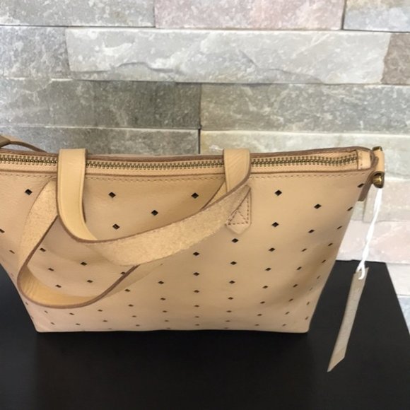 🔥Host Pick🔥Madewell Mini Transport Perforated Leather Tote - Picture 6 of 10